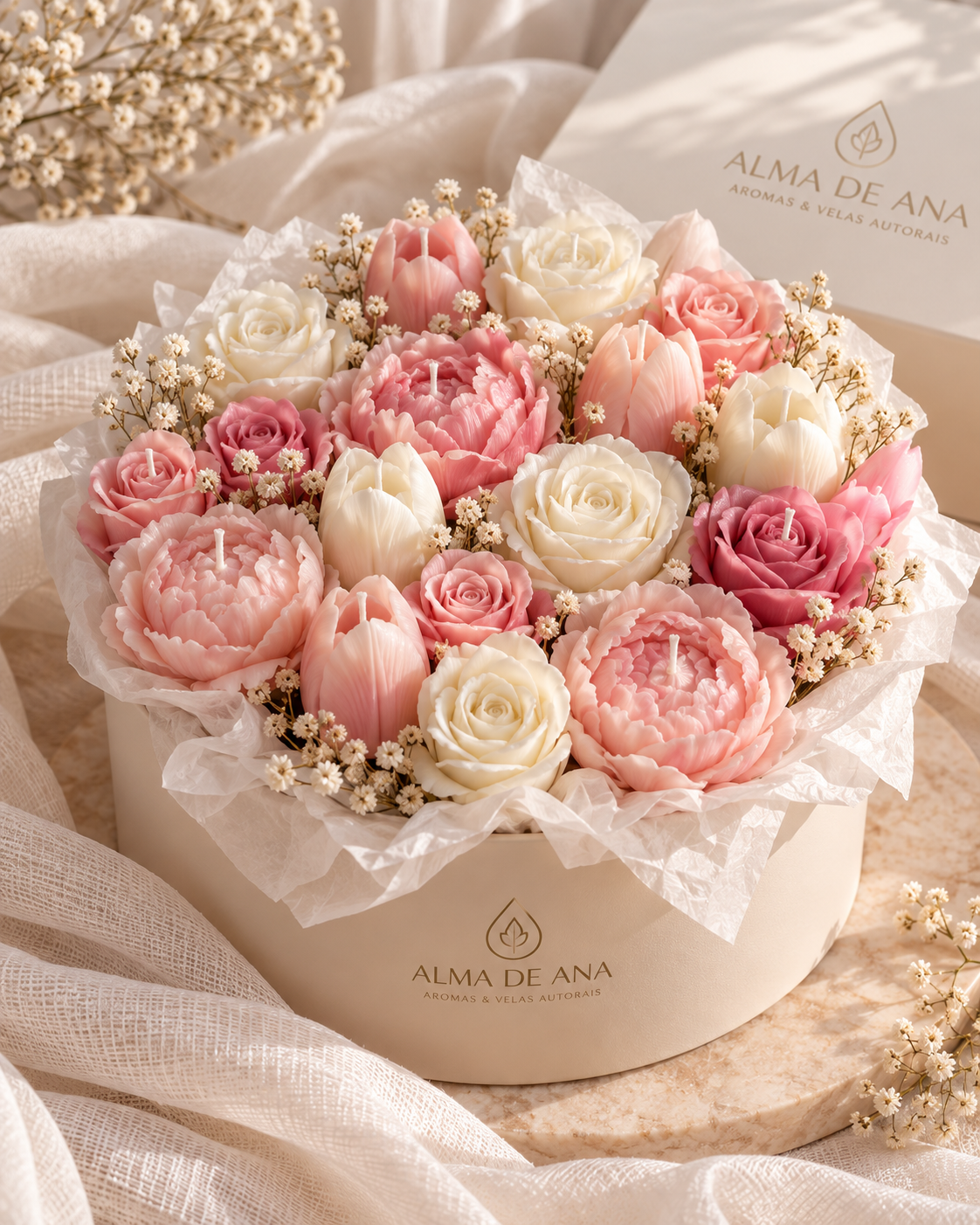 Box presenteável com 20 velas em formato de flores
